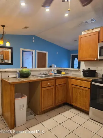 478 Bradley Avenue NE Palm Bay FL 32907