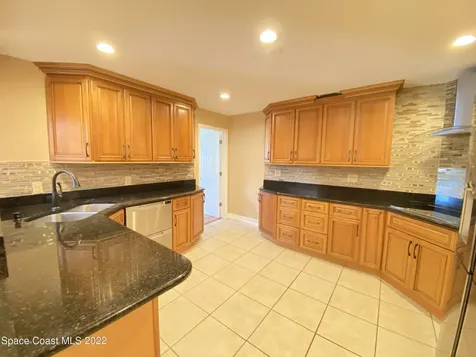 288 Coral Way W Indialantic FL 32903