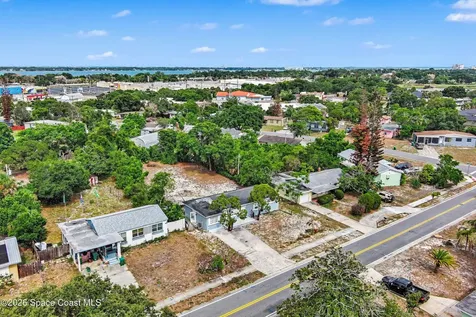 1318 N Fiske Boulevard N Cocoa FL 32922