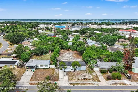 1318 N Fiske Boulevard N Cocoa FL 32922