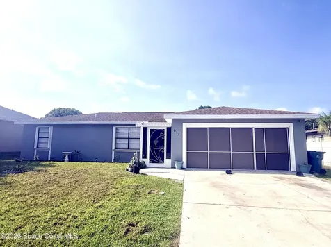 617 Thuringer Street NW Palm Bay FL 32907