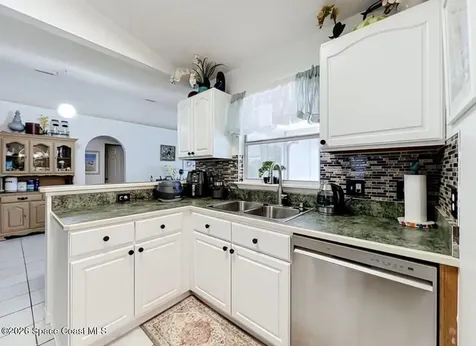 985 Canton Street NW Palm Bay FL 32907