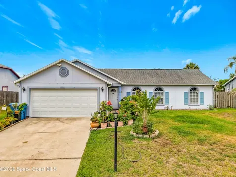 985 Canton Street NW Palm Bay FL 32907