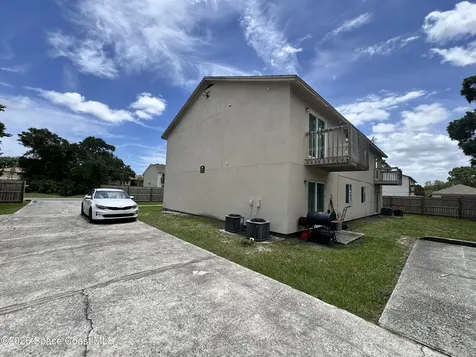 2012 Tree Ridge Lane NE Palm Bay FL 32905