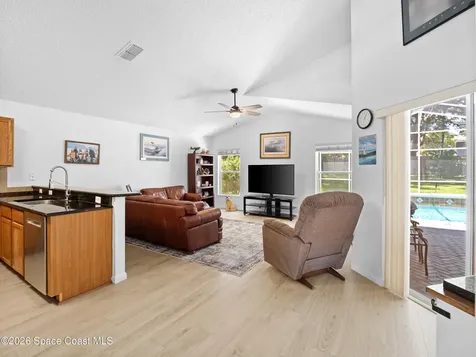 837 Grand Hughey Court Apopka FL 32712