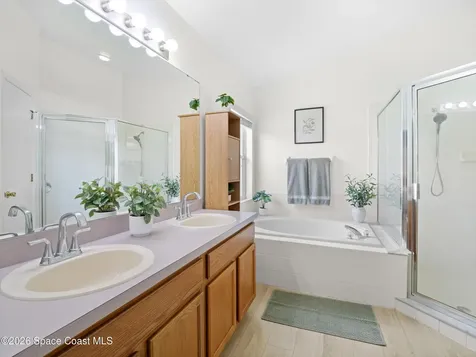 837 Grand Hughey Court Apopka FL 32712