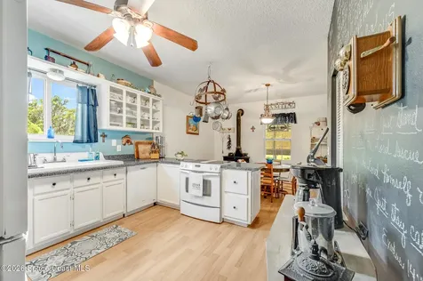 1140 Turnbull Grove Road Oak Hill FL 32759