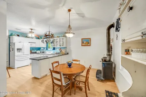 1140 Turnbull Grove Road Oak Hill FL 32759