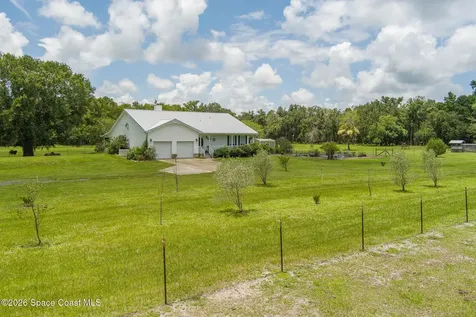 1140 Turnbull Grove Road Oak Hill FL 32759