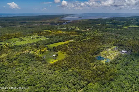 1140 Turnbull Grove Road Oak Hill FL 32759