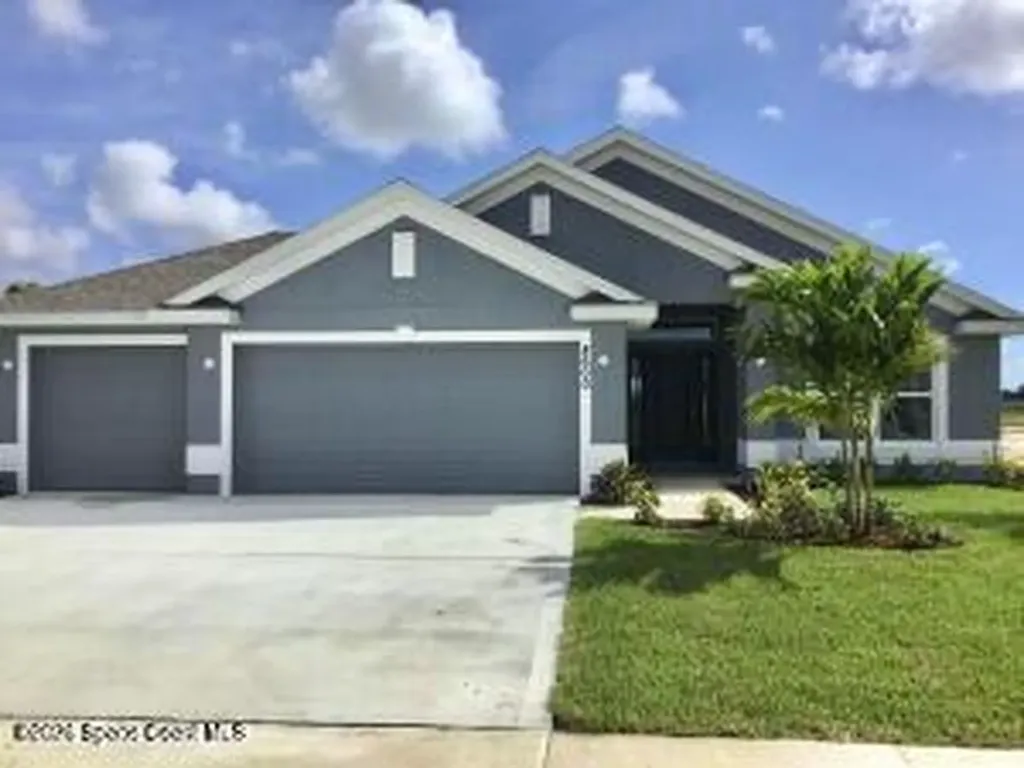 210 Edgevale Road SE Palm Bay FL 32909