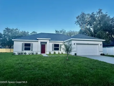 852 Remsen Avenue NW Palm Bay FL 32907