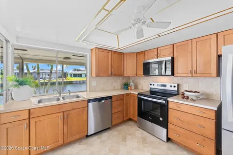 462 Sandpiper Drive Satellite Beach FL 32937