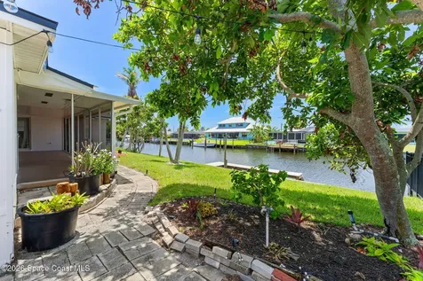 462 Sandpiper Drive Satellite Beach FL 32937
