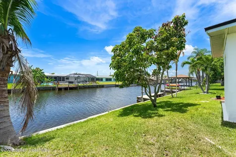 462 Sandpiper Drive Satellite Beach FL 32937