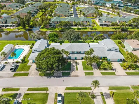 631 Desoto Lane Indian Harbour Beach FL 32937