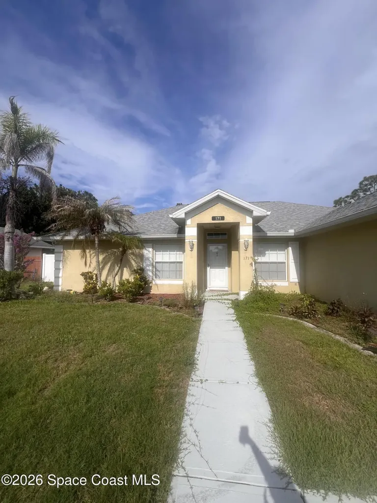 171 Chestnut Avenue NE Palm Bay FL 32907