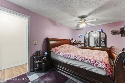 988 Pineland Drive Rockledge FL 32955