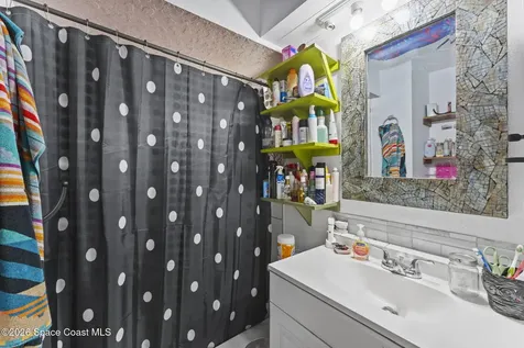 988 Pineland Drive Rockledge FL 32955