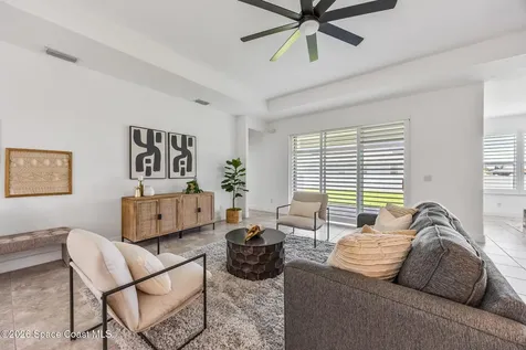 195 Loymer Circle Merritt Island FL 32953