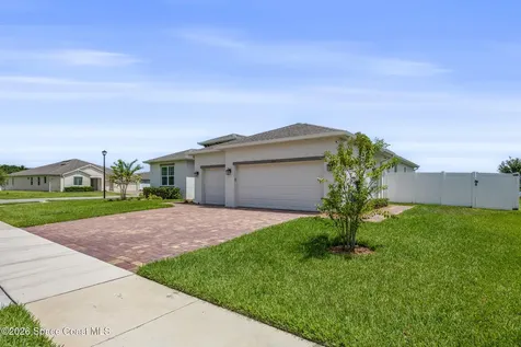 195 Loymer Circle Merritt Island FL 32953