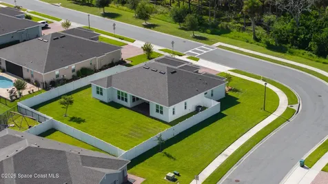 195 Loymer Circle Merritt Island FL 32953