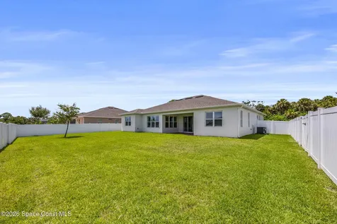 195 Loymer Circle Merritt Island FL 32953