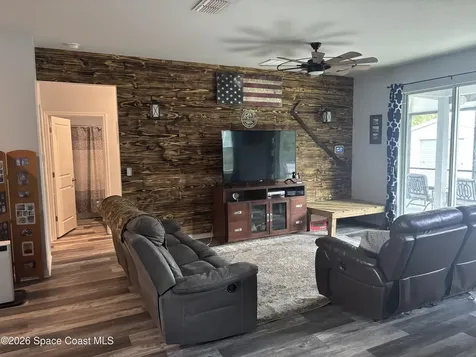 814 Nightengale Street SW Palm Bay FL 32908