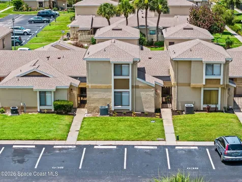 1011 Abada Court NE Palm Bay FL 32905