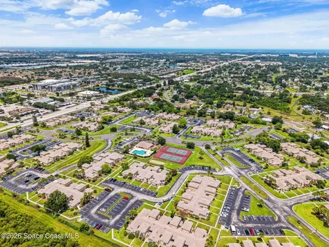 1011 Abada Court NE Palm Bay FL 32905