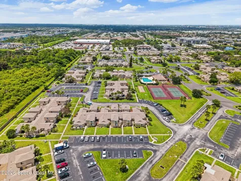 1011 Abada Court NE Palm Bay FL 32905