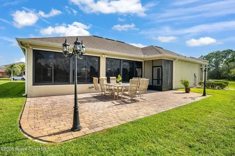 467 Easton Forest Circle SE Palm Bay FL 32909
