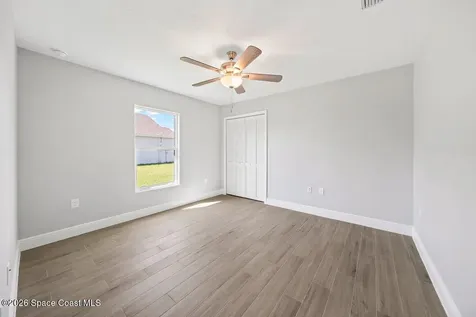 449 Wells Avenue SW Palm Bay FL 32908