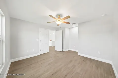 449 Wells Avenue SW Palm Bay FL 32908