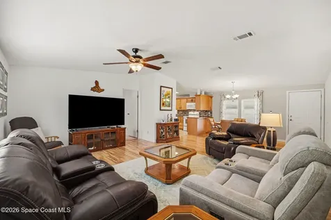 275 Outer Drive Cocoa FL 32926