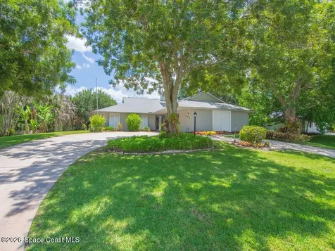1070 47th Avenue SW Vero Beach FL 32968