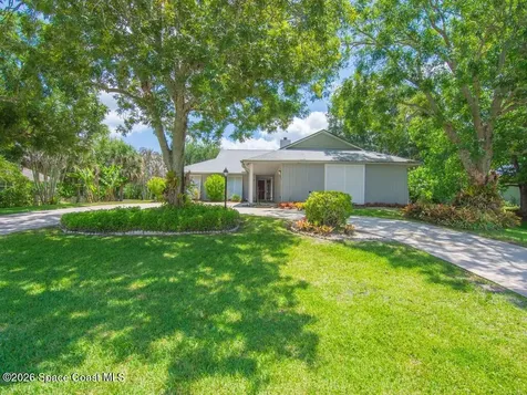 1070 47th Avenue SW Vero Beach FL 32968