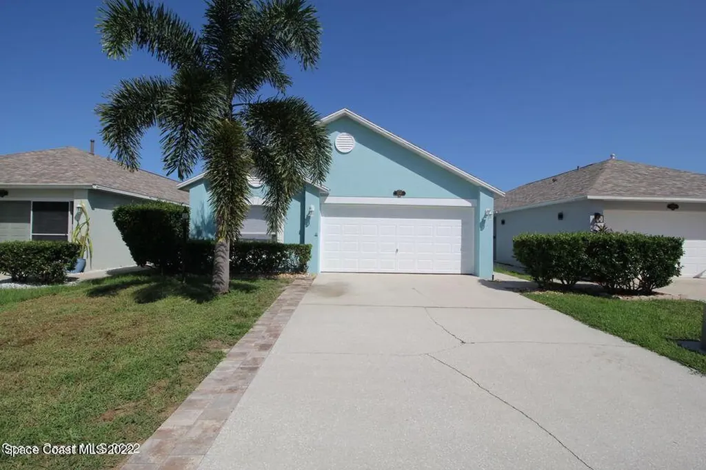 2230 Redwood Circle NE Palm Bay FL 32905