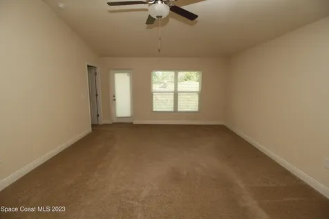 1034 Breakaway Trail Titusville FL 32780