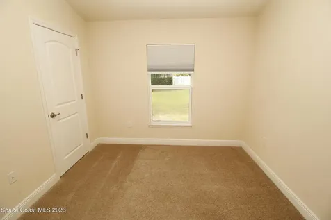 1034 Breakaway Trail Titusville FL 32780