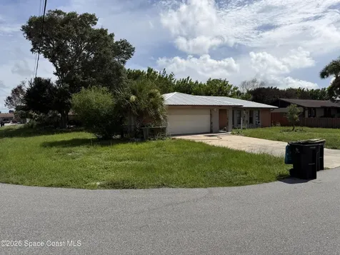 2138 Advana Street NE Palm Bay FL 32905