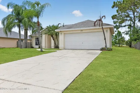 1091 Ray Road SE Palm Bay FL 32909