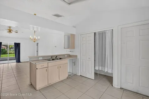 1091 Ray Road SE Palm Bay FL 32909