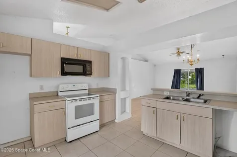 1091 Ray Road SE Palm Bay FL 32909