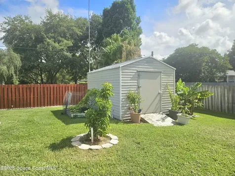 120 Nesbitt Street NE Palm Bay FL 32907
