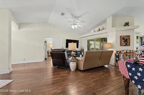 120 Nesbitt Street NE Palm Bay FL 32907