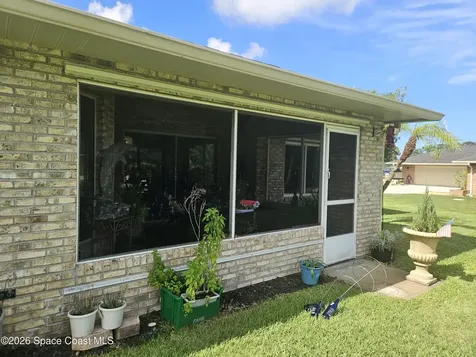 120 Nesbitt Street NE Palm Bay FL 32907