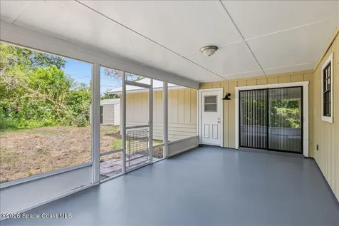 145 21st Avenue Vero Beach FL 32962