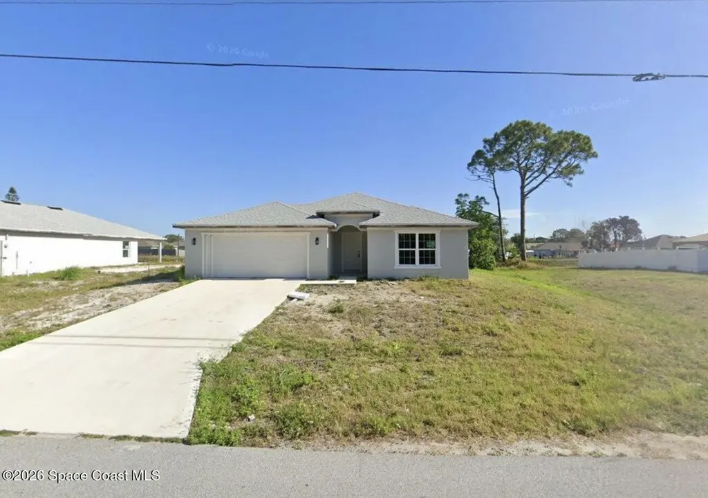 899 Brickell Street SE Palm Bay FL 32909