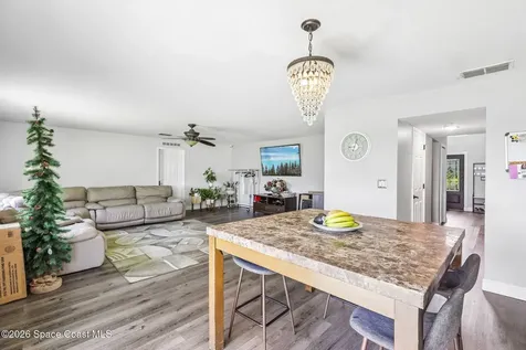 1609 Las Palmos Drive SW Palm Bay FL 32908
